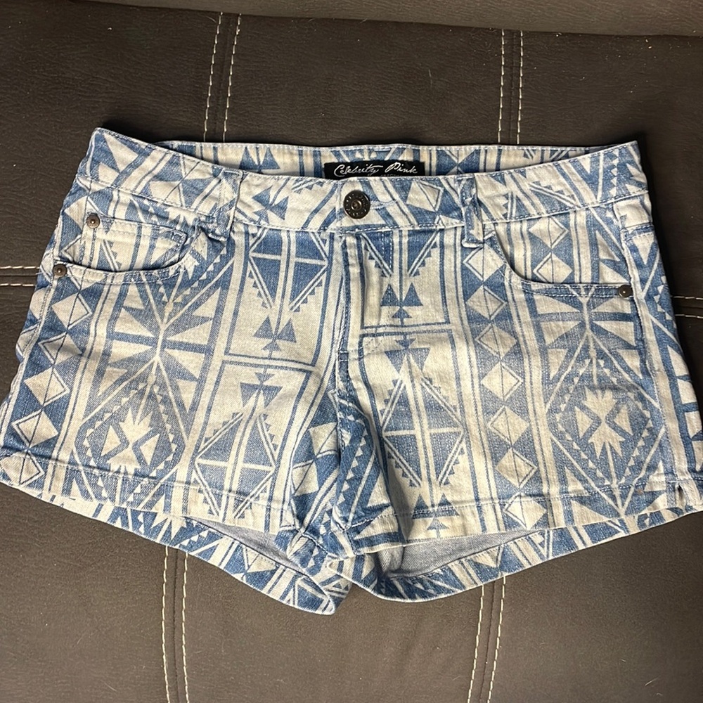 Size 9 Patterned Jean shorts